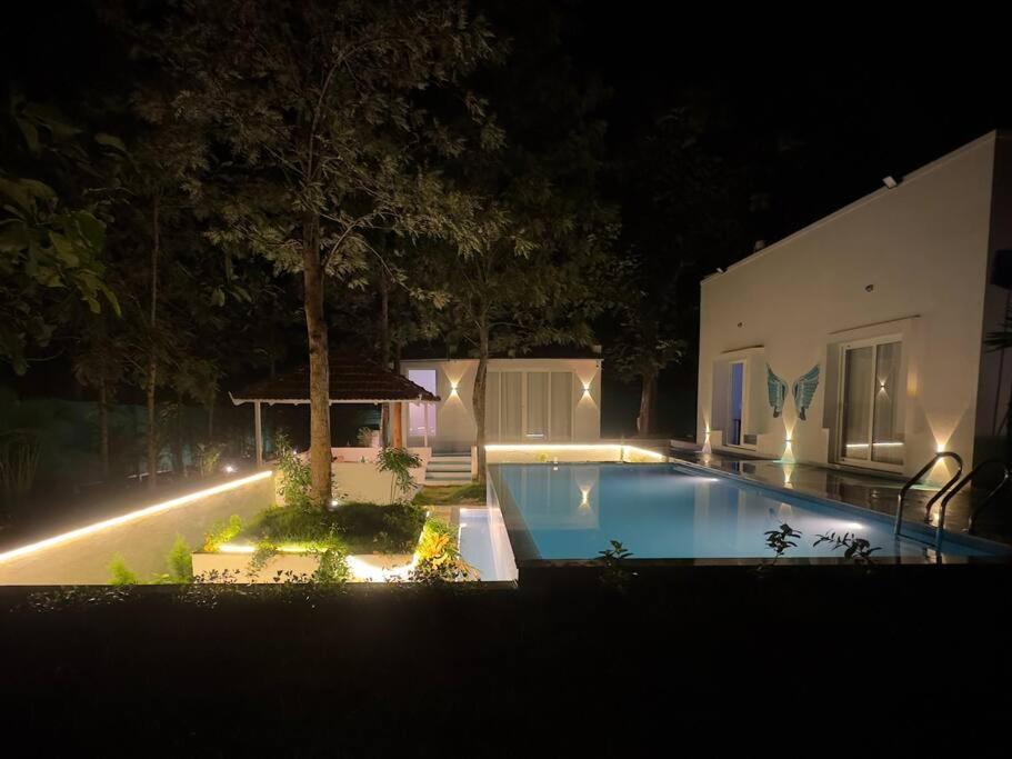 Serenity Farm Stay Hampapura Екстер'єр фото